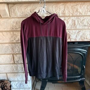 American Eagle Burgundy and Black Hoodie Men’s XS